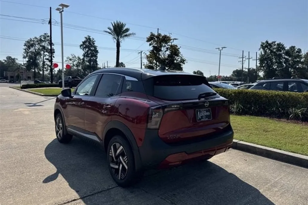 2026 Nissan Kicks SV photo 1