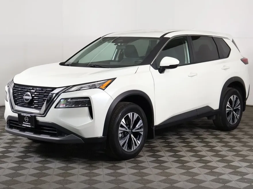 2022 Nissan Rogue SV photo 1