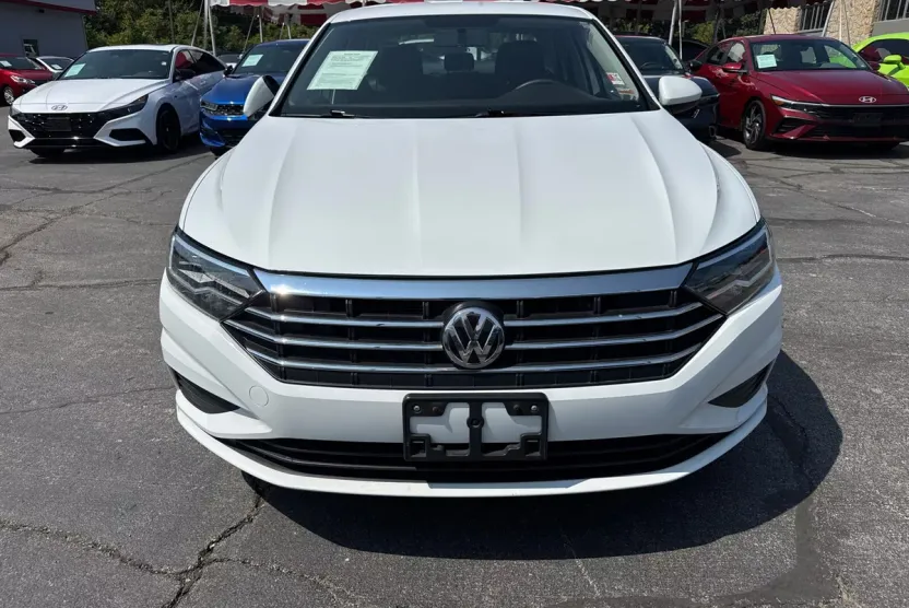 2019 Volkswagen Jetta S photo 1