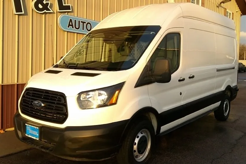 2019 Ford Transit Cargo Van photo 1