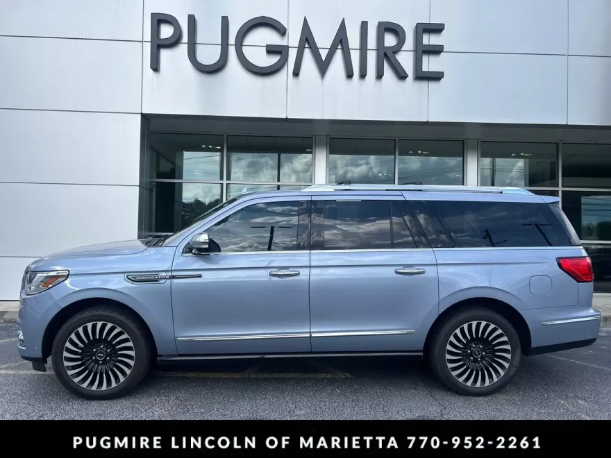 2019 Lincoln Navigator Black Label photo 1