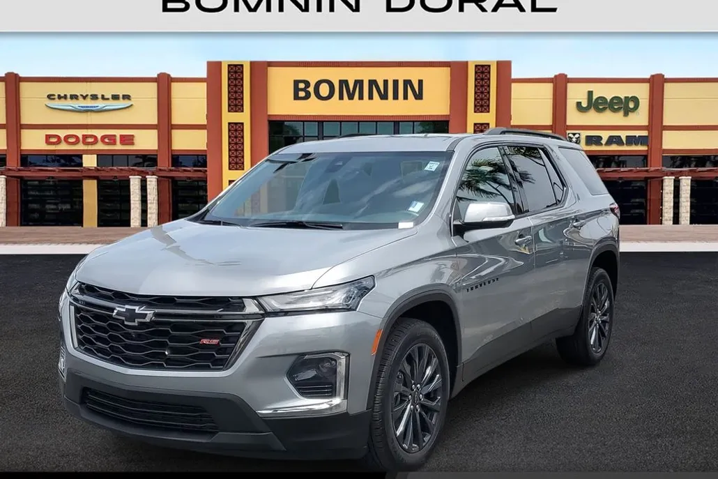 2023 Chevrolet Traverse RS photo 1