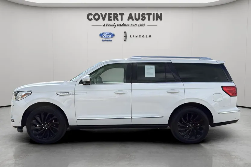 2021 Lincoln Navigator Reserve photo 1