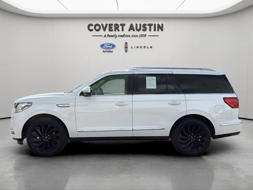 2021 Lincoln Navigator Reserve photo 1