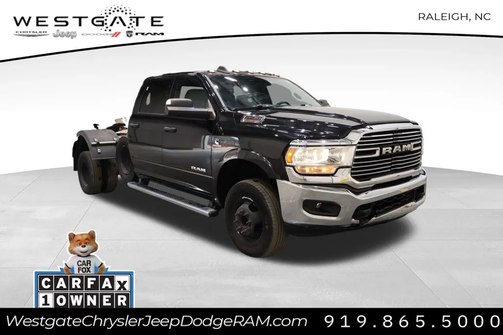 2022 Ram 3500 Tradesman photo 1