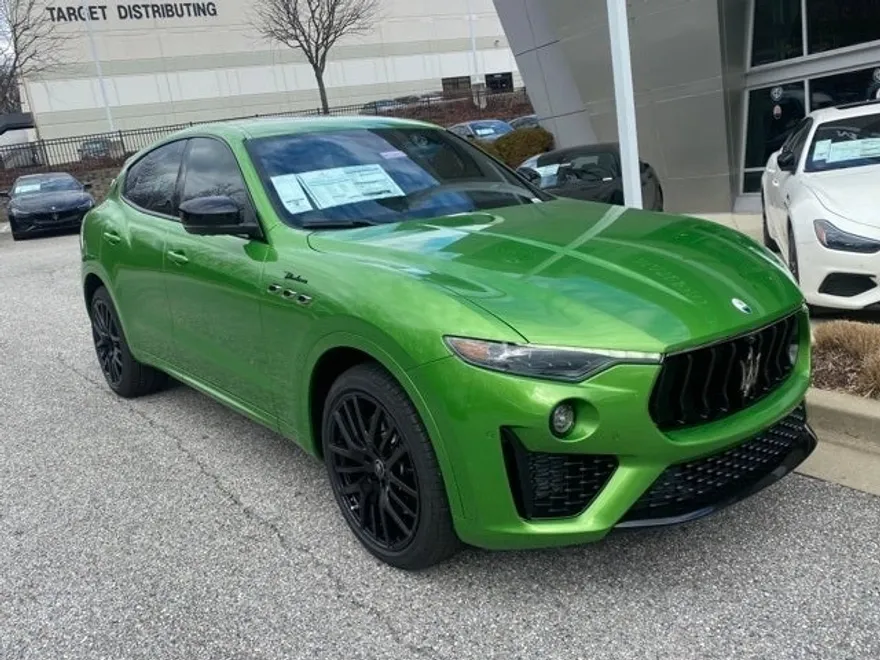 2023 Maserati Levante Modena photo 1