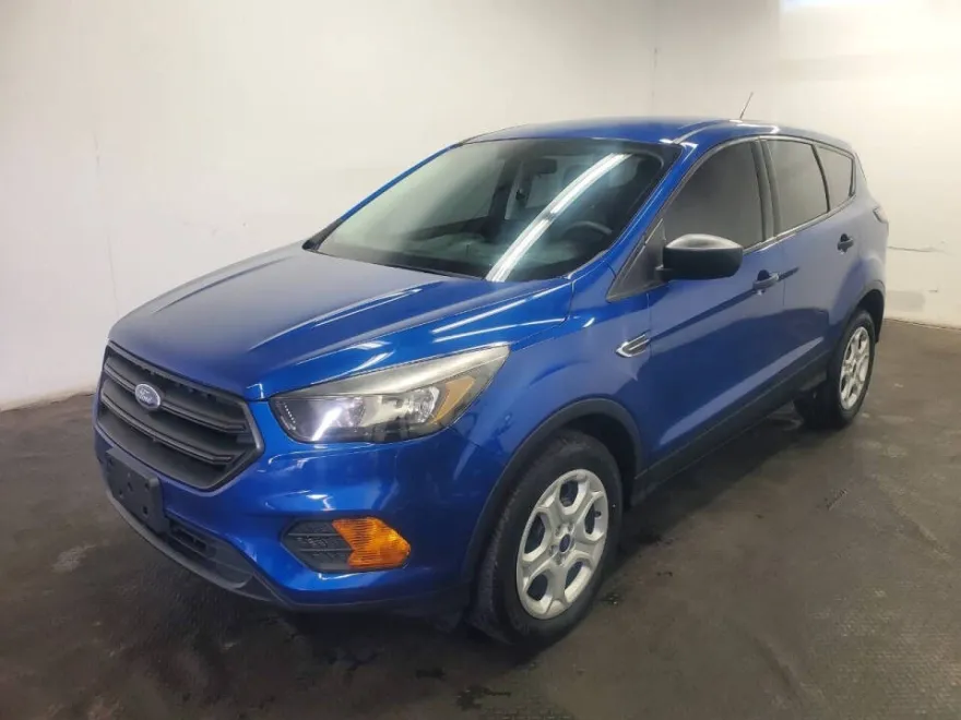 2018 Ford Escape S photo 1