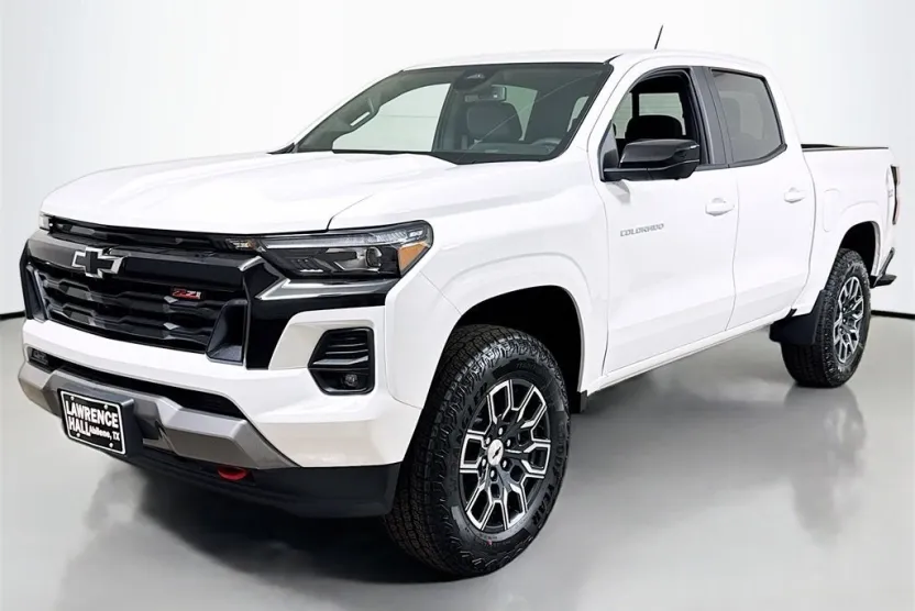 2026 Chevrolet Colorado Z71 photo 1