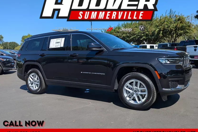 2025 Jeep Grand Cherokee Laredo Sport photo 1