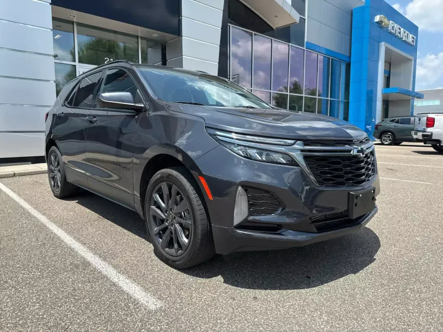 2022 Chevrolet Equinox RS photo 1
