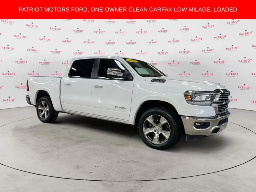 2022 Ram 1500 Laramie photo 1
