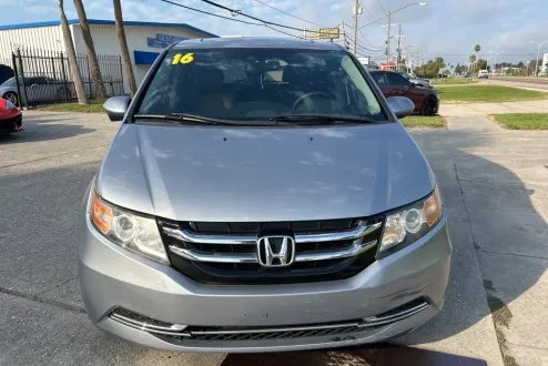 2016 Honda Odyssey EX-L photo 2