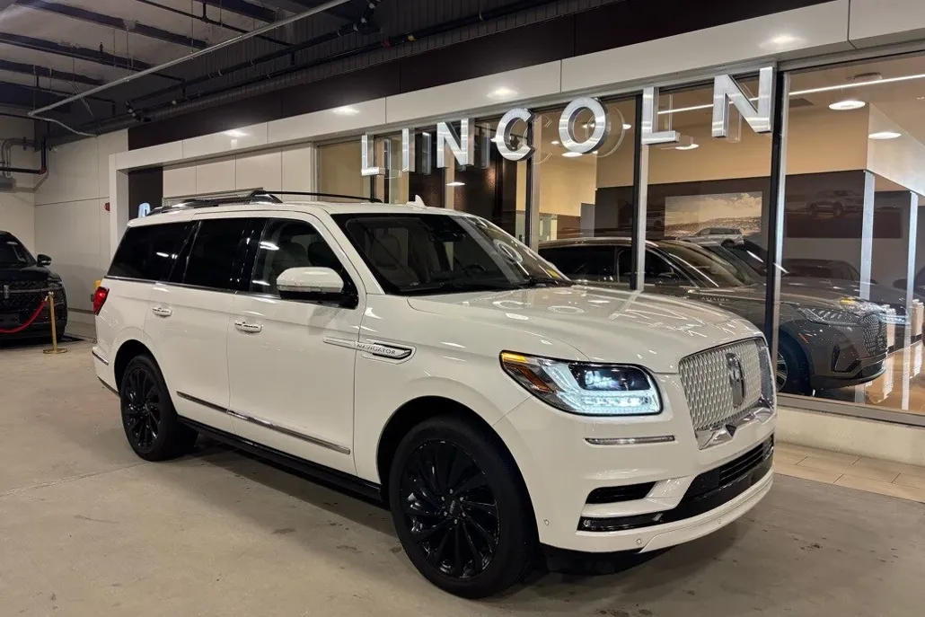 2020 Lincoln Navigator Reserve photo 1