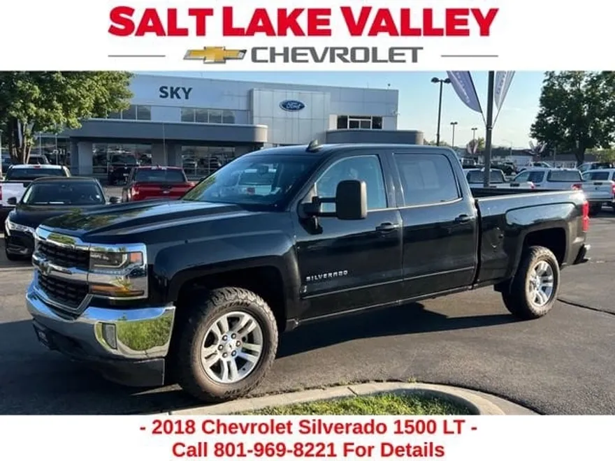2018 Chevrolet Silverado 1500 LT photo 1