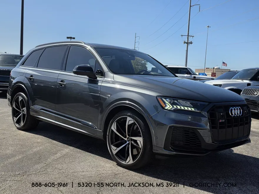 2024 Audi SQ7 Prestige photo 1