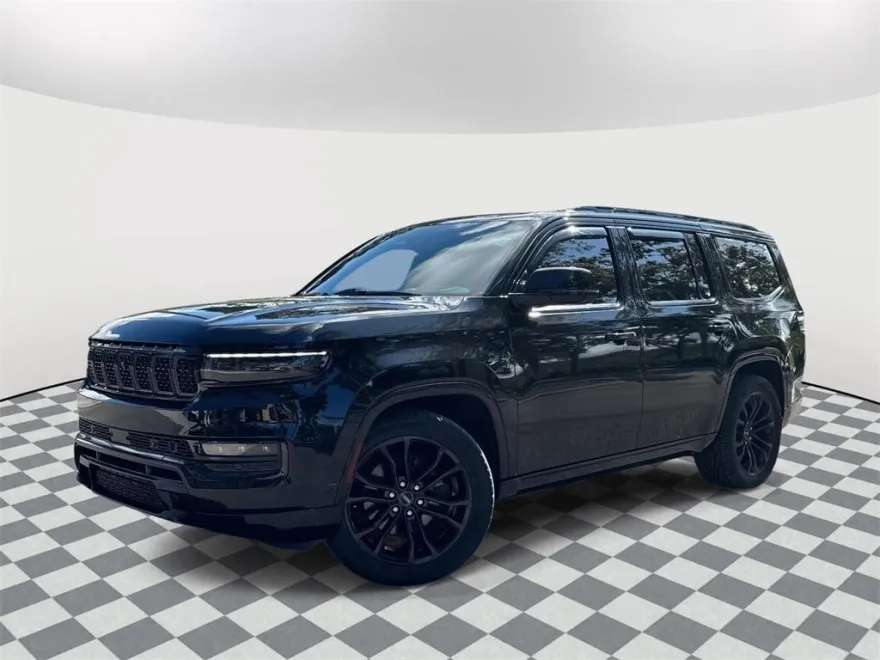2022 Jeep Grand Wagoneer II photo 1