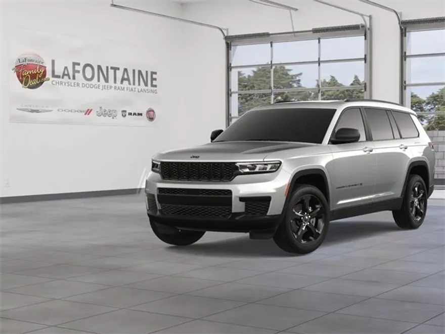 2025 Jeep Grand Cherokee Altitude photo 1