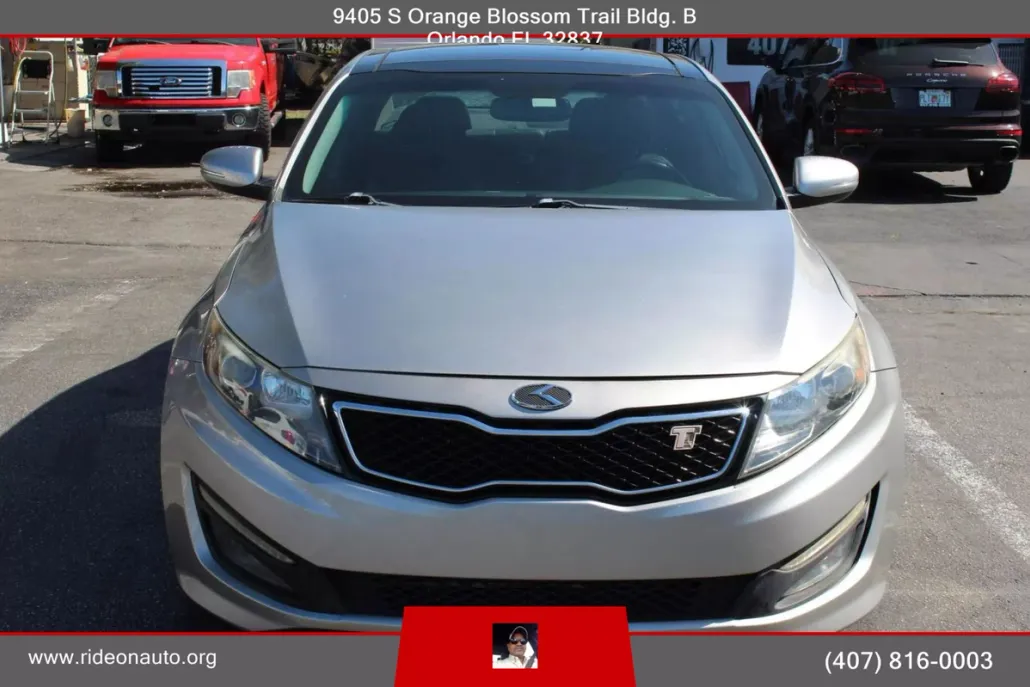 2012 Kia Optima SX Turbo photo 1