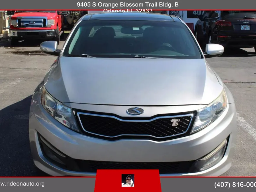 2012 Kia Optima SX Turbo photo 1