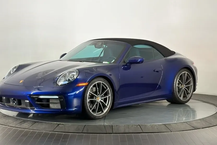 2024 Porsche 911 4S Cabriolet photo 1
