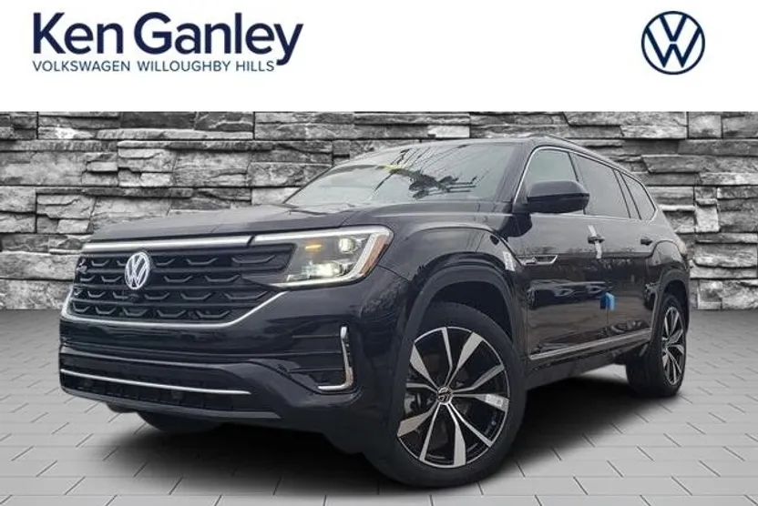 2025 Volkswagen Atlas SEL Premium R-Line photo 1