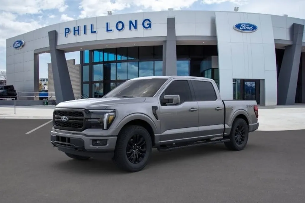 2025 Ford F-150 Lariat photo 1