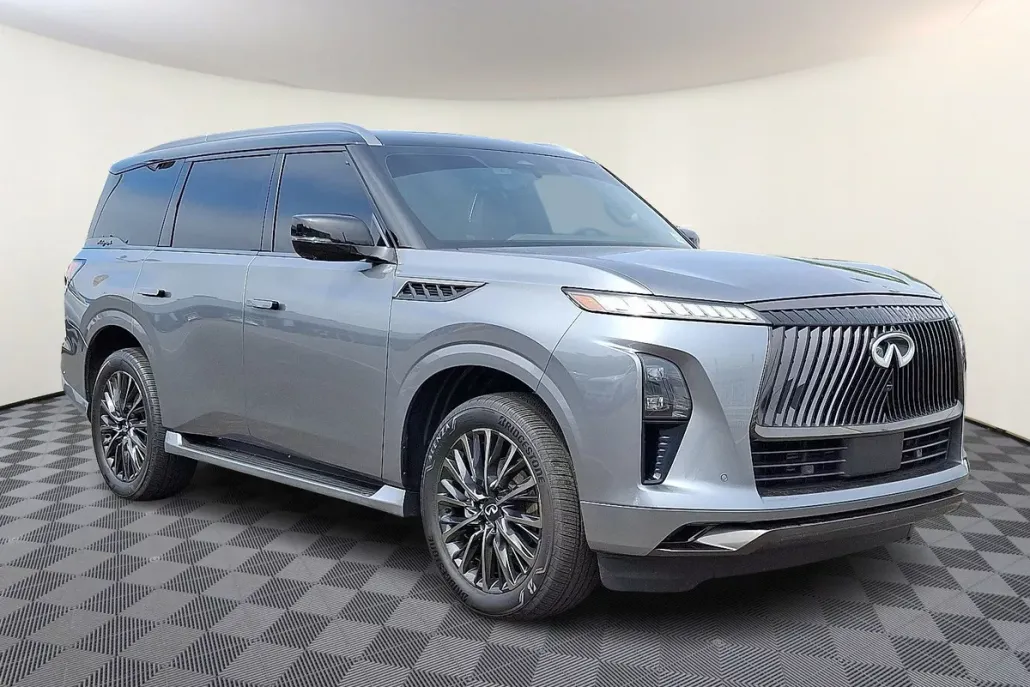 2025 Infiniti QX80 photo 1