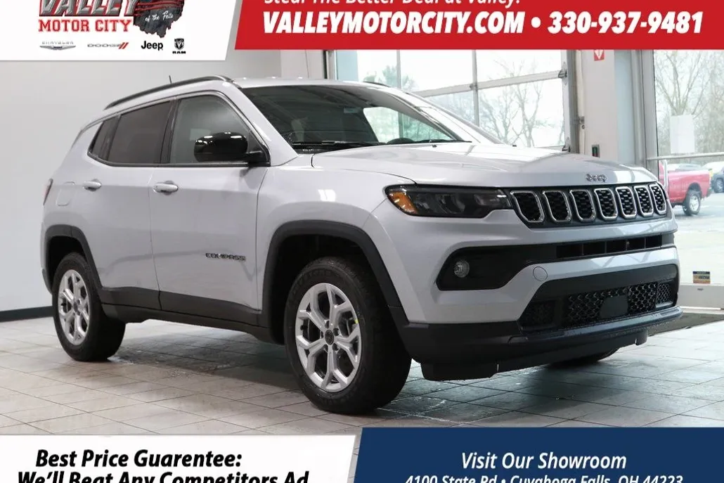2025 Jeep Compass Latitude photo 1