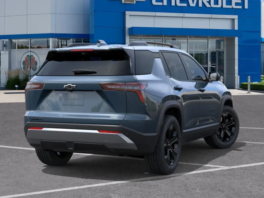 2026 Chevrolet Equinox LT photo 1