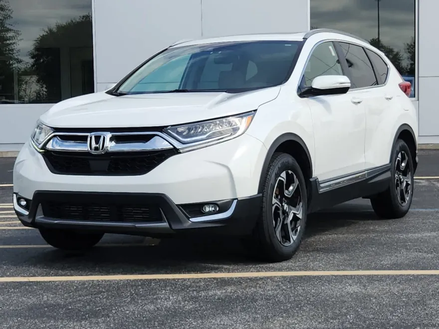2019 Honda CR-V Touring photo 1