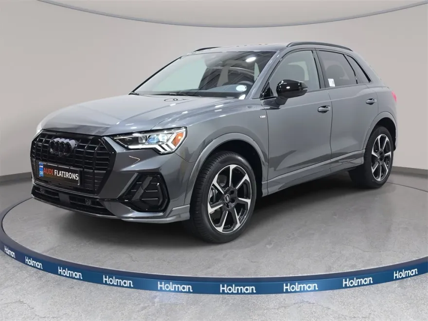2025 Audi Q3 45 TFSI S line Premium Plus photo 1