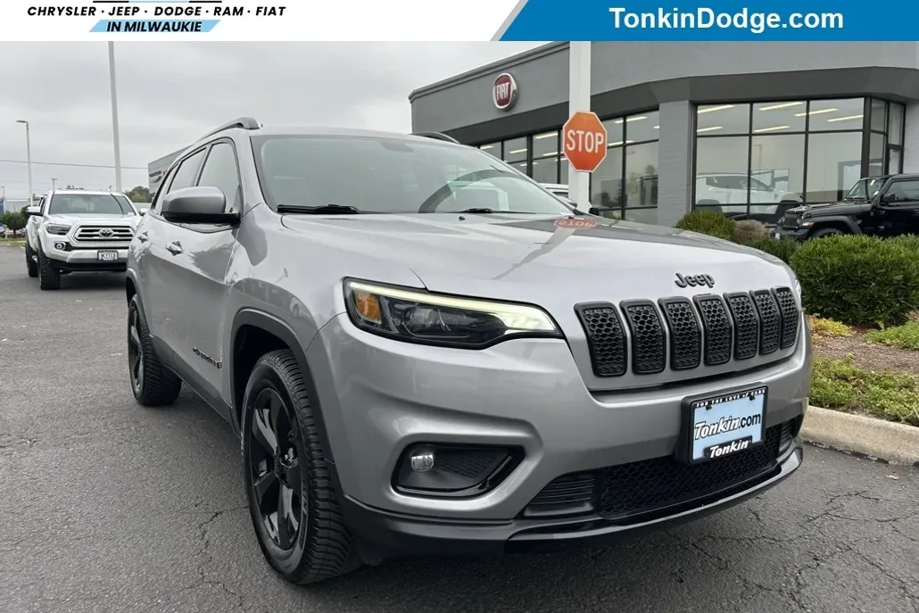 2020 Jeep Cherokee Altitude photo 1