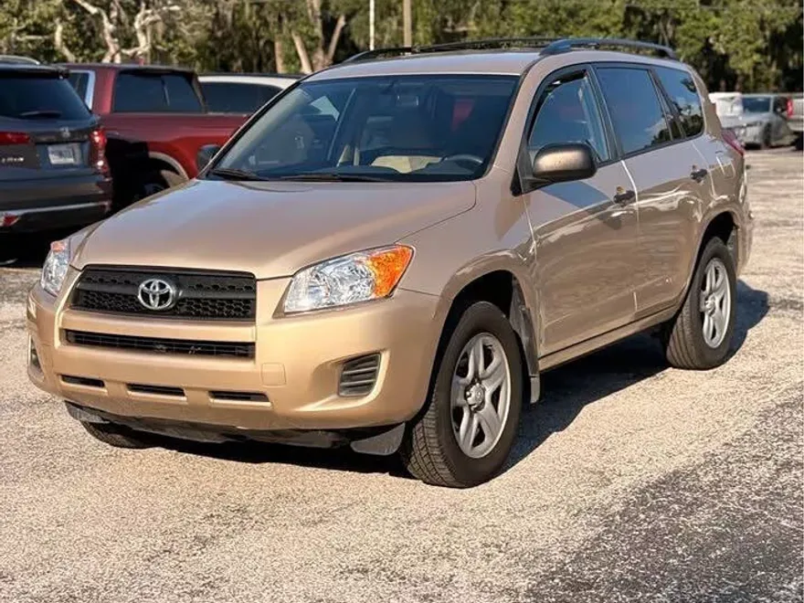 2011 Toyota RAV4 Base photo 1