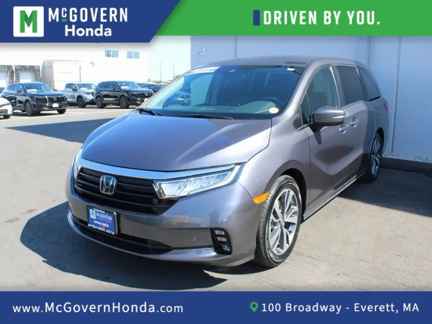 2023 Honda Odyssey Touring photo 1