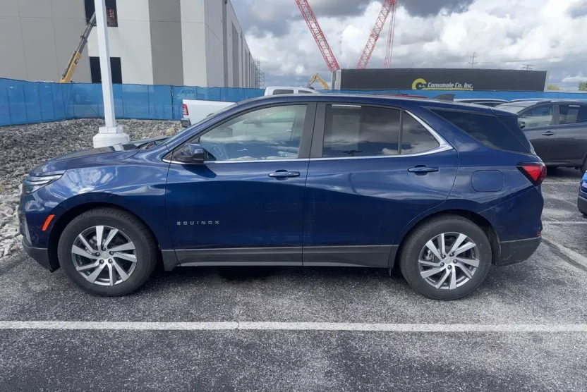 2022 Chevrolet Equinox photo 1
