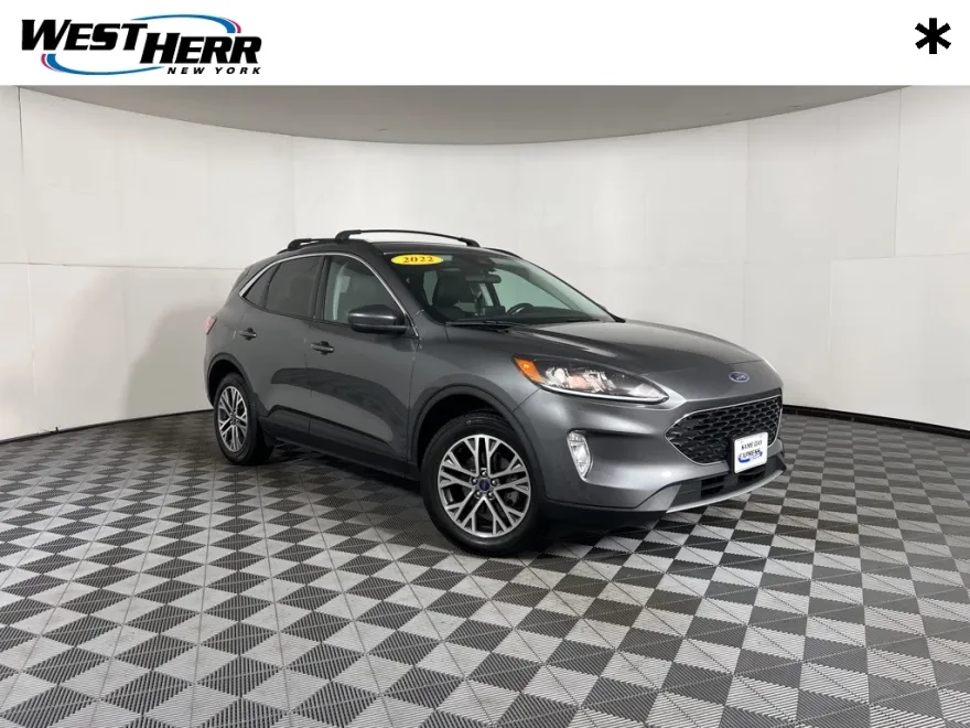 2022 Ford Escape SEL photo 1