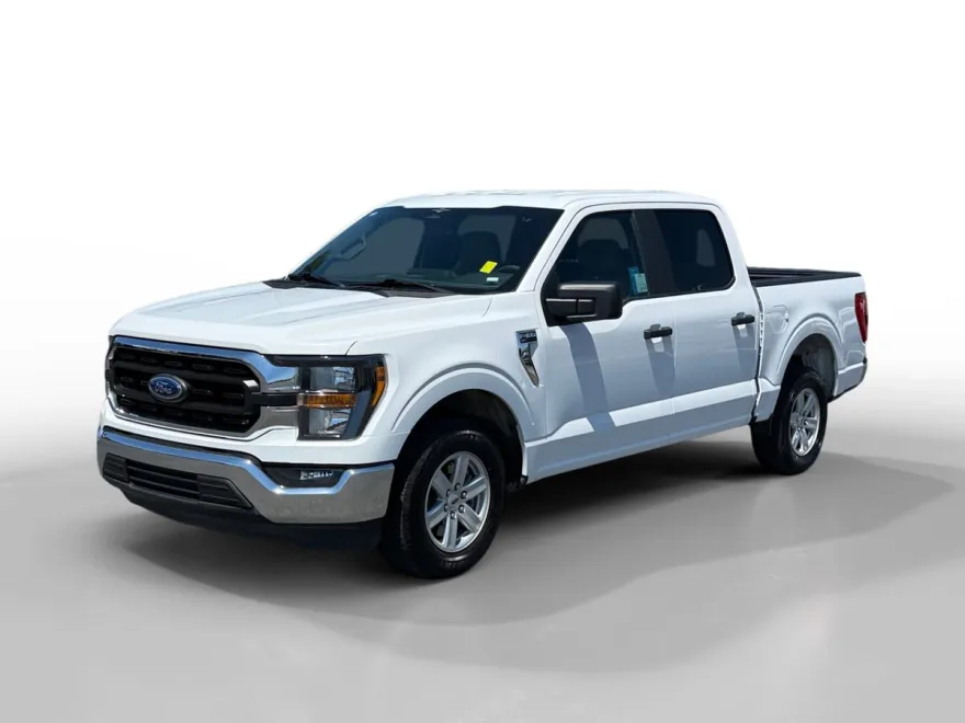 2023 Ford F-150 XLT photo 1