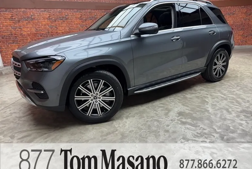 2026 Mercedes Benz GLE 450e 4MATIC photo 1