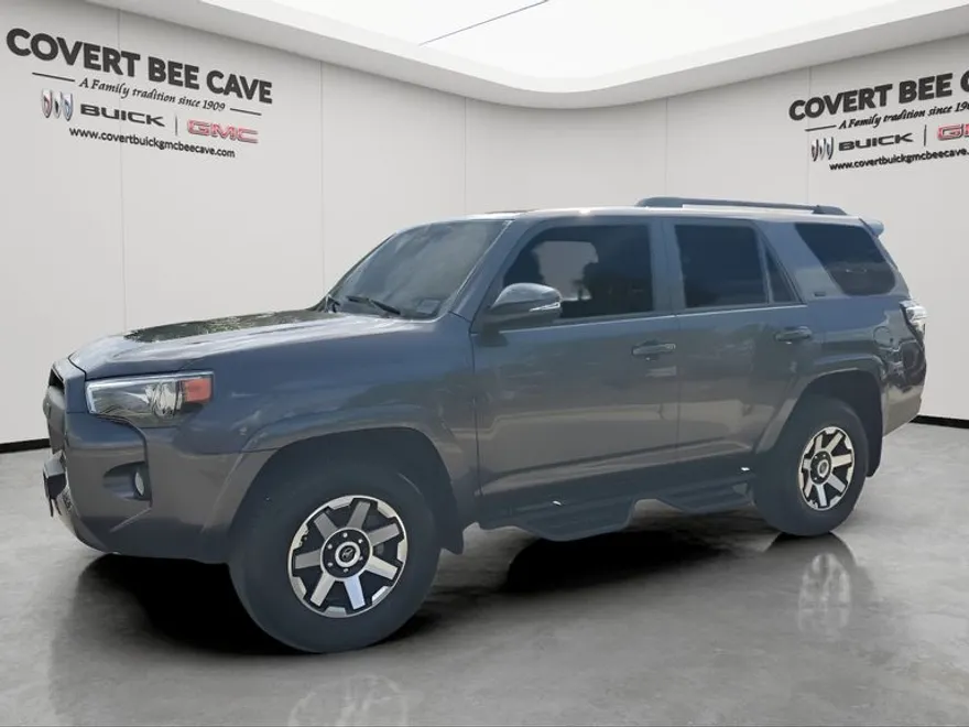 2020 Toyota 4Runner SR5 Premium photo 1
