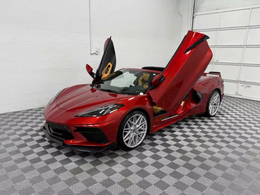 2023 Chevrolet Corvette 2LT photo 1