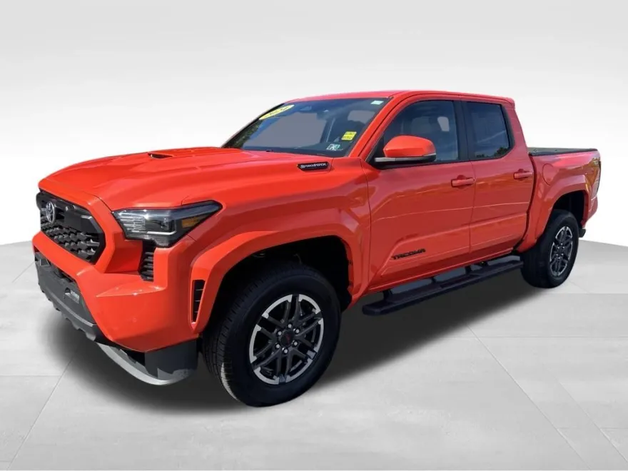 2024 Toyota Tacoma 4x4 photo 1