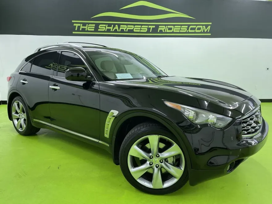 2011 Infiniti FX50 photo 1