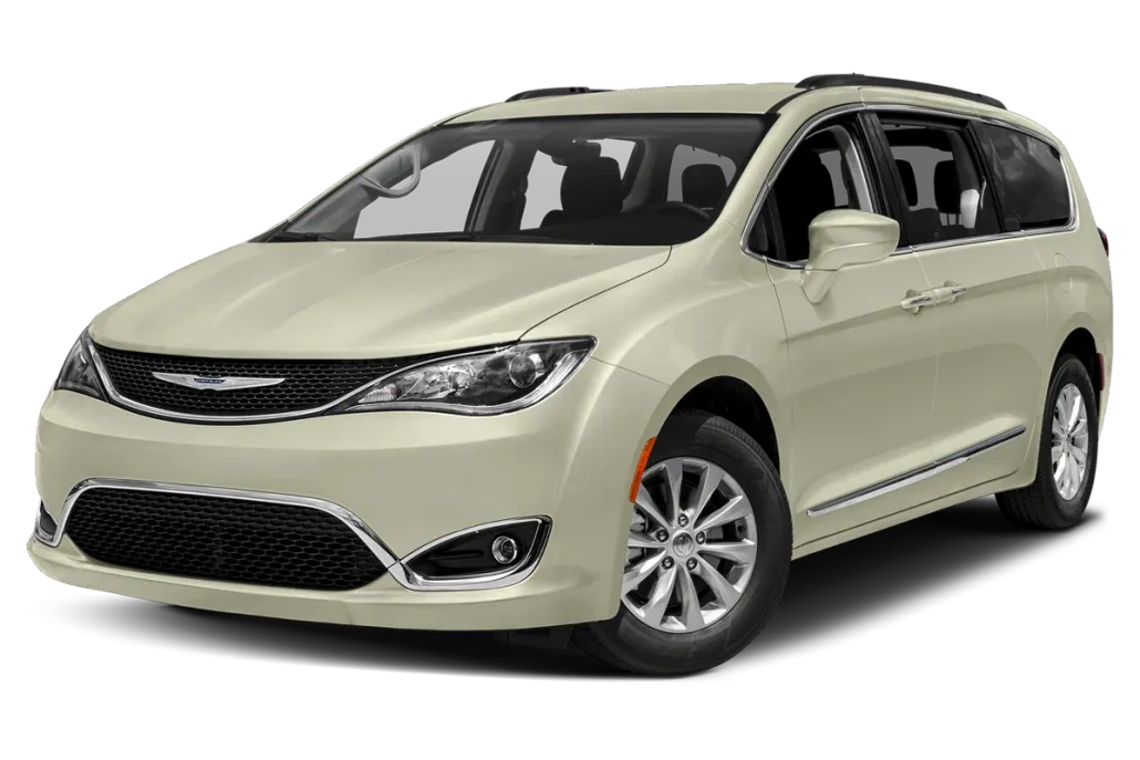 2019 Chrysler Pacifica Touring L photo 1