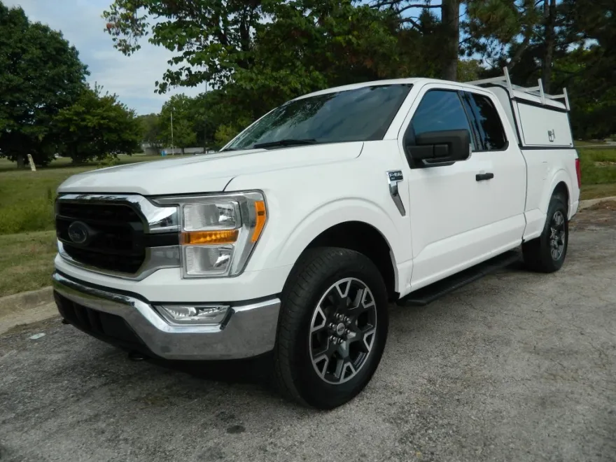 2021 Ford F-150 XLT photo 1