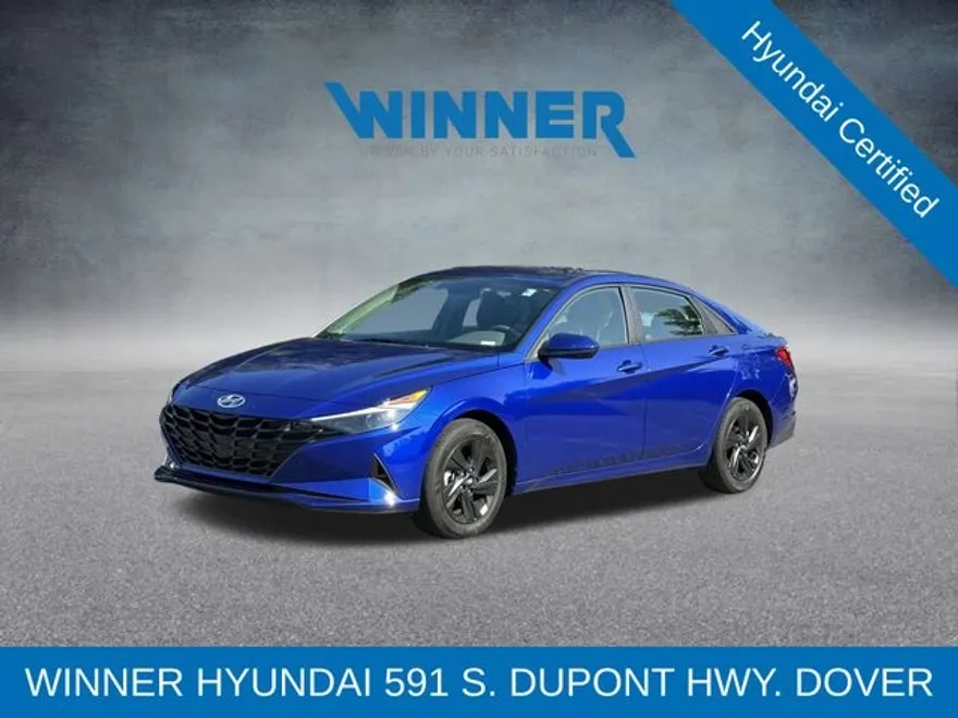 2023 Hyundai Elantra SEL photo 1