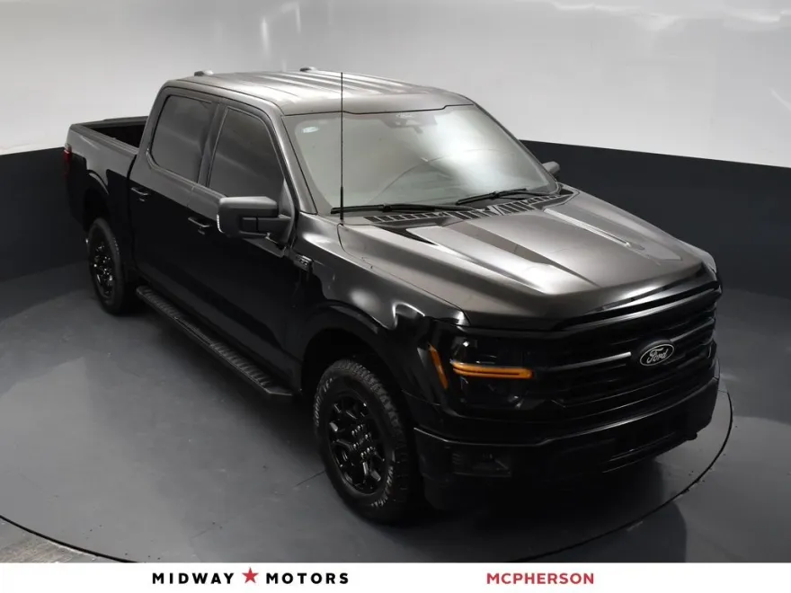 2025 Ford F-150 XLT photo 1