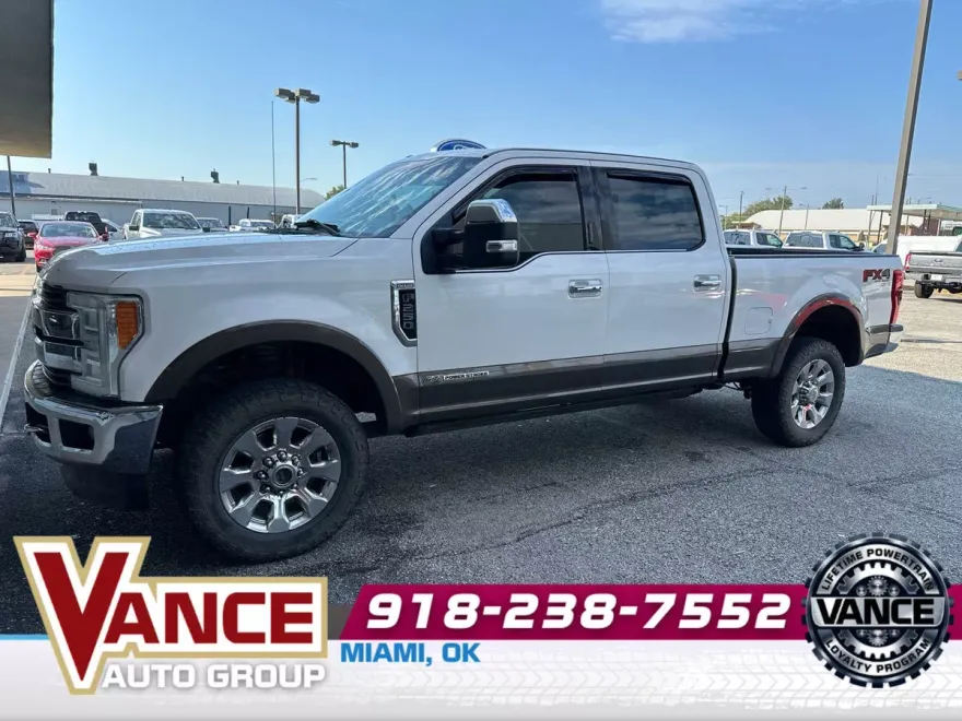 2017 Ford F-250 King Ranch photo 1