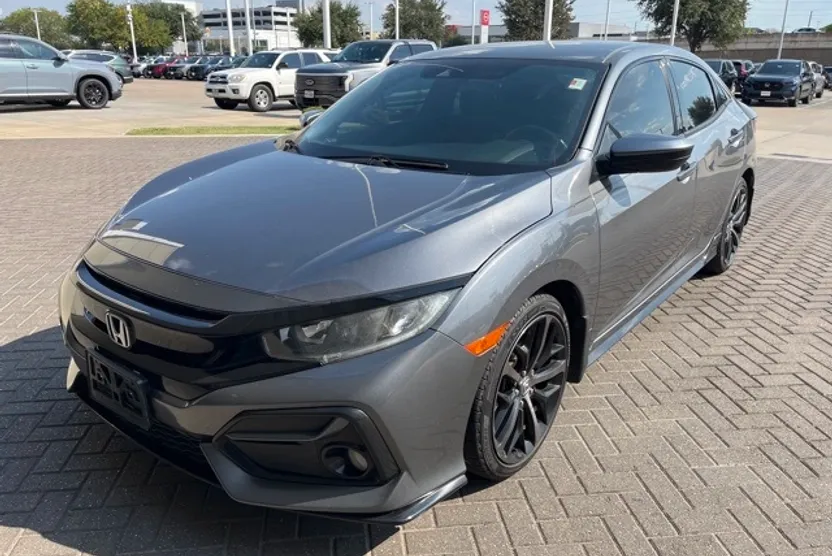 2021 Honda Civic Sport photo 1