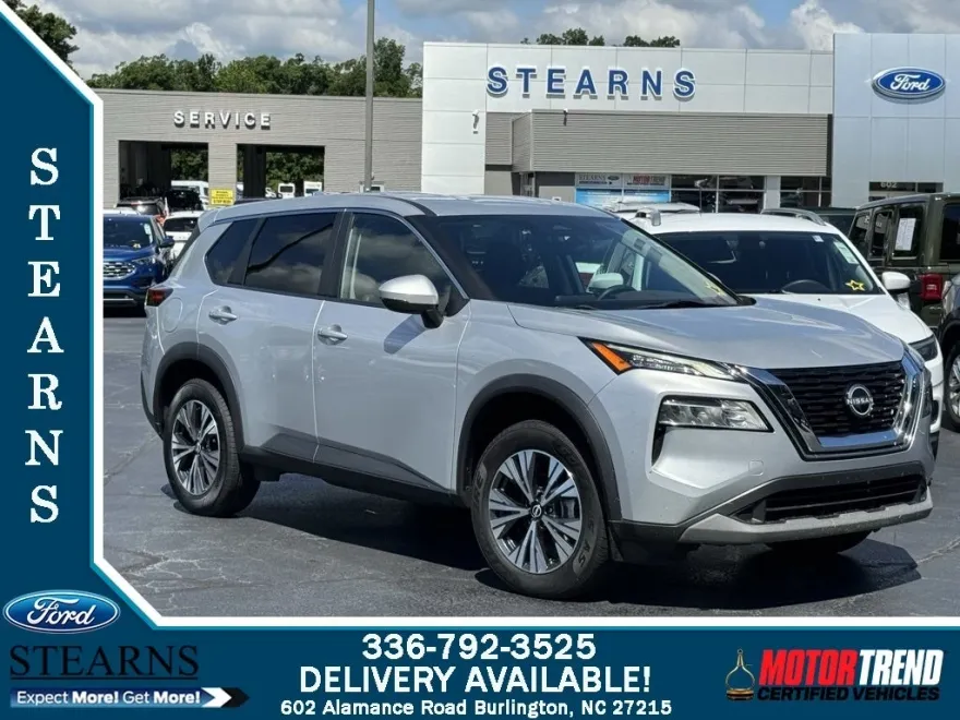 2022 Nissan Rogue SV photo 1