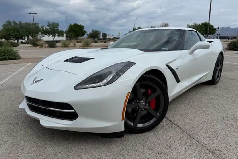 2014 Chevrolet Corvette Stingray photo 1